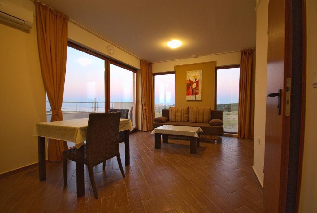 Seagarden Villa Resort Lozenets Room photo