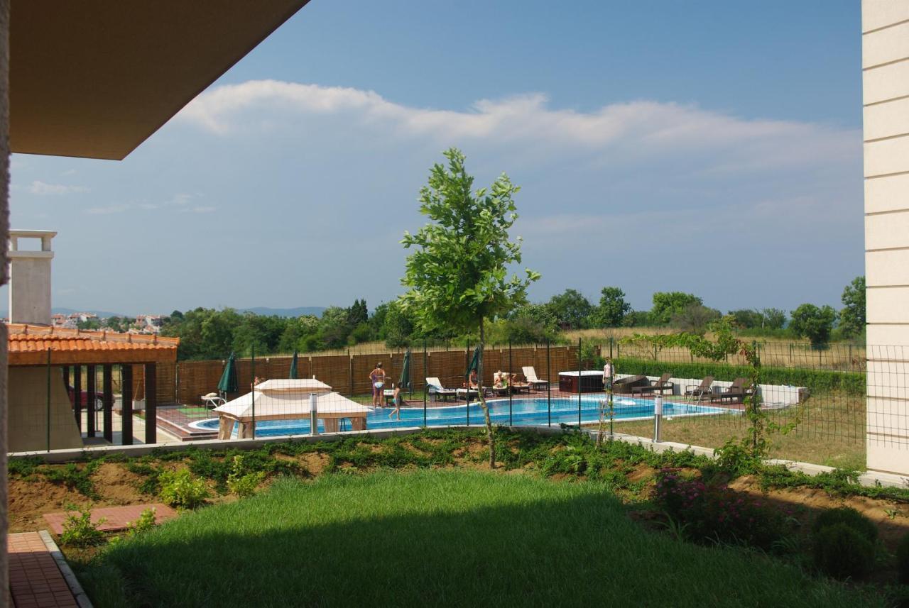 Seagarden Villa Resort Lozenets Room photo